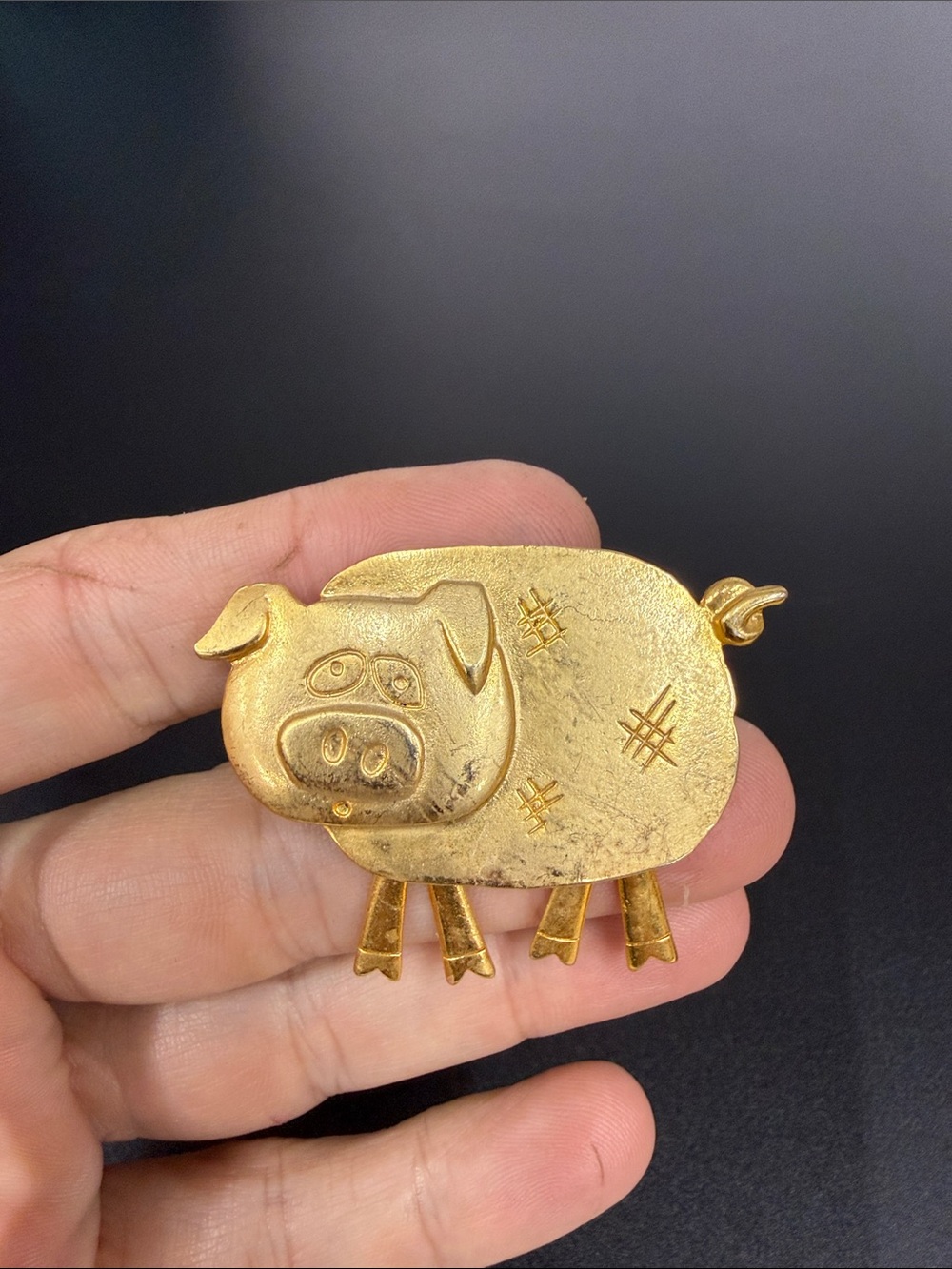 Gold Pig Brooch Pin - Elegant Animal Accent
